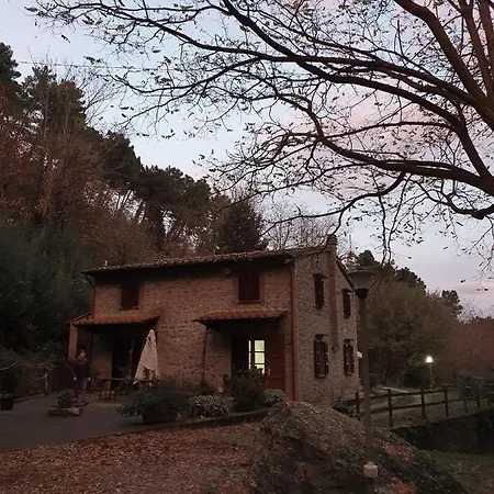 Bed & Breakfast Pietra D'acqua In The Woods *